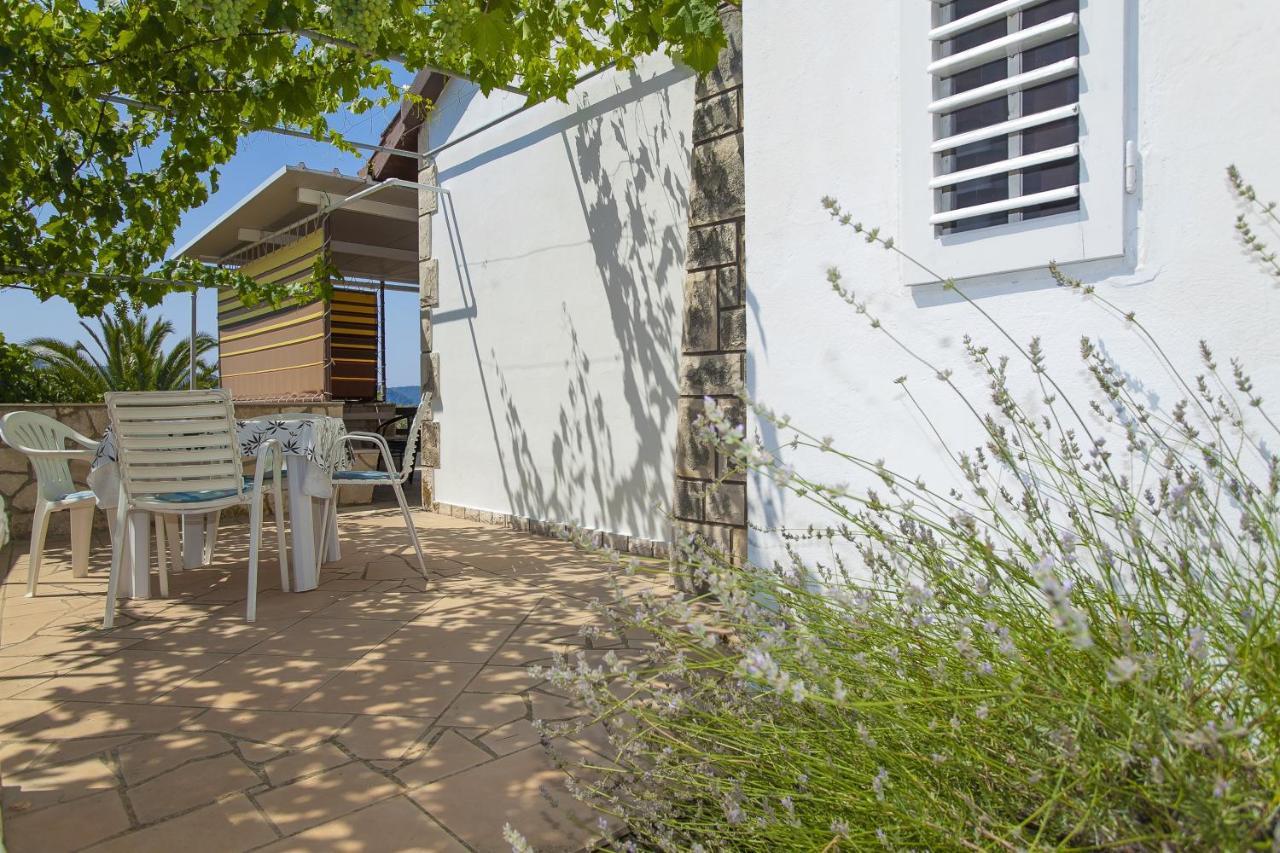 Holiday Home Neda Vela Luka Esterno foto