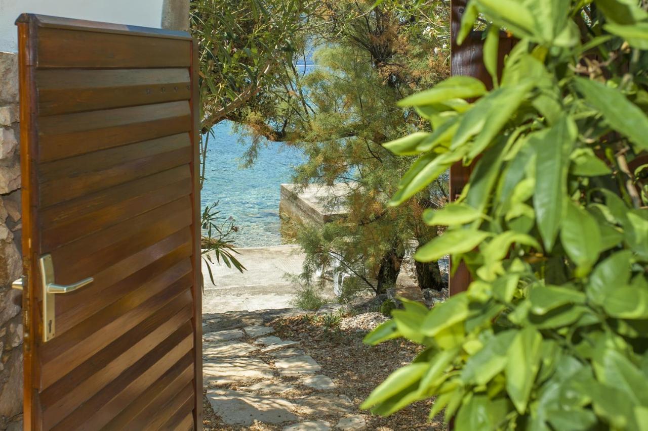 Holiday Home Neda Vela Luka Esterno foto